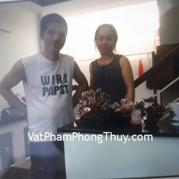Chị Vân - Khách hàng mua quả cầu thạch anh hồng M181, quả cầu thạch anh tím GM142, quả cầu hắc ngà GM151, cây tài lộc thạch anh tím KC058