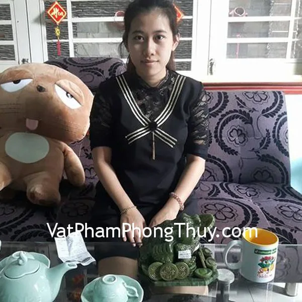 Chị Thư - Khách hàng mua Thiềm thừ lam ngọc khủng GM027