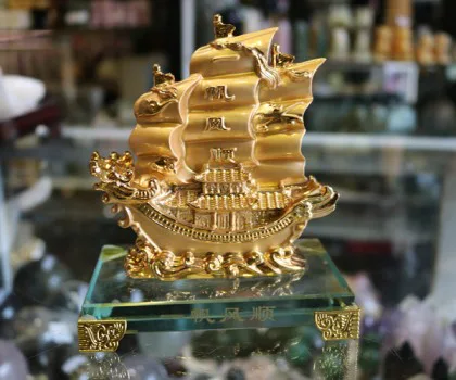 Thuyền buồm Lam Ngọc FHM061