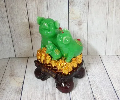 Hoàng gia heo xanh ngọc trên đống tiền vàng lớn - Cát Tường Tam Bảo FLN018