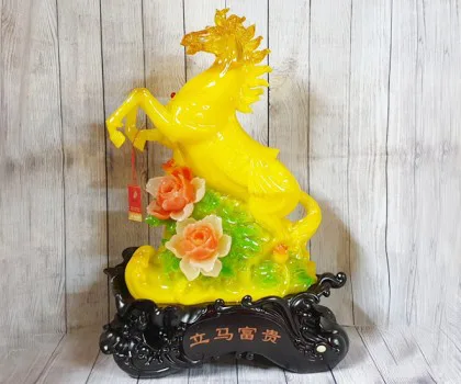 Đế tượng vua ngựa vàng ngọc lưu ly khủng trên núi vàng mẫu đơn cam - Lập Mã Phú Quý LN119-1