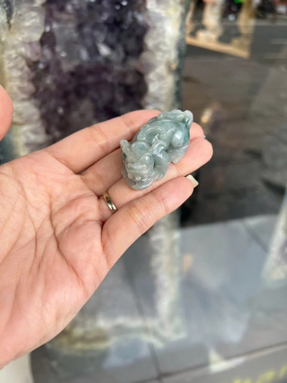 Tỳ hưu ngọc phỉ thúy xanh đậm vân mây A+++++ (GCN 17601 - 31.19 gr) S6897-S1-6799
