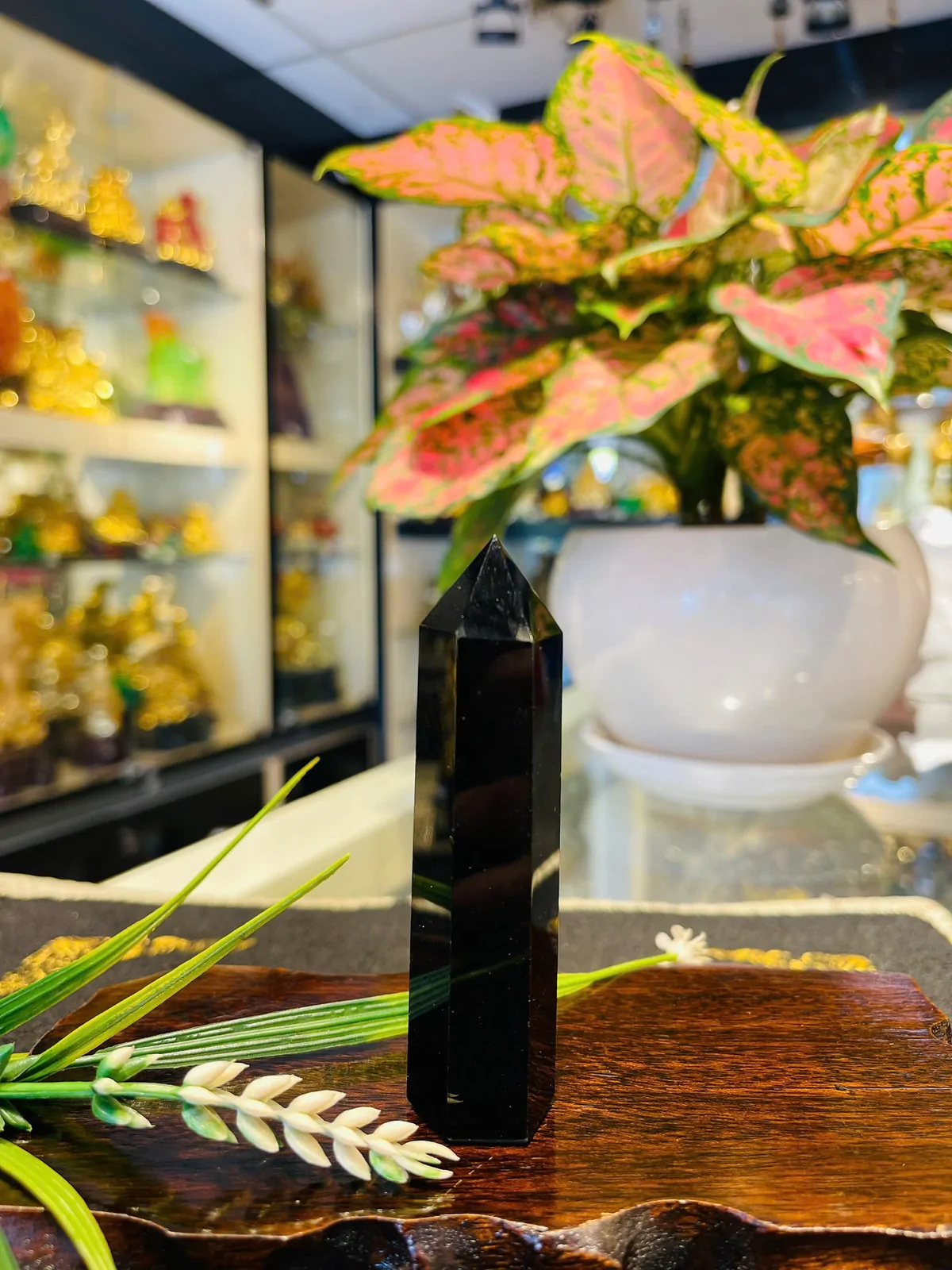 Trụ đá hắc ngà H054-173