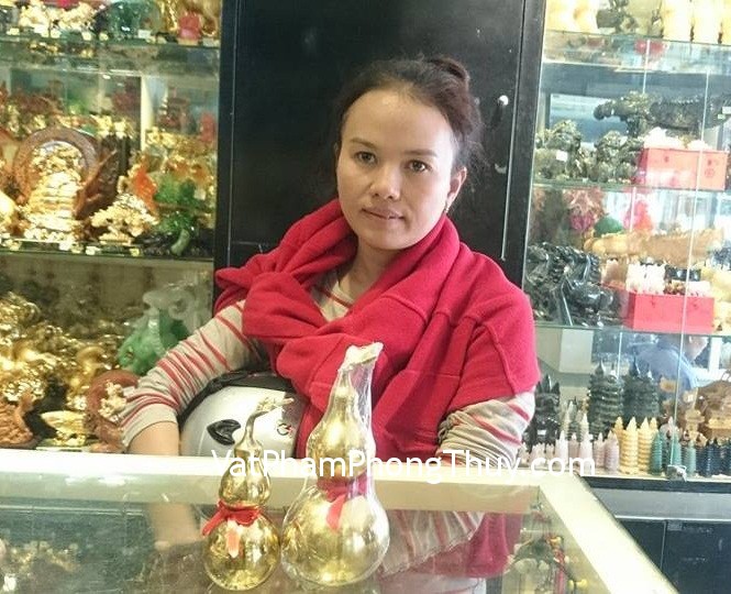 Chị Thu- Khách hàng mua hồ lô đồng trung D109 và Hồ lồ đồng lớn D110