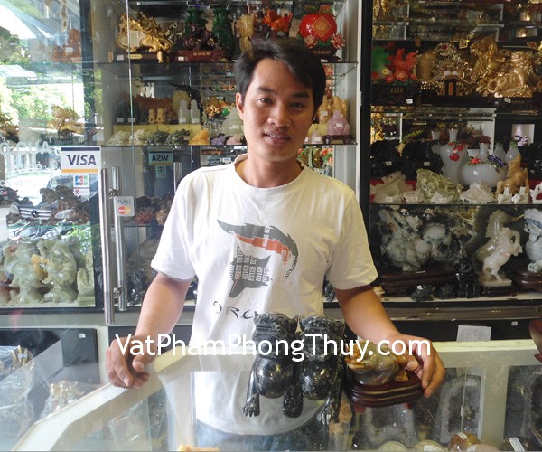 Anh Nguyên - khách hàng mua cóc ngọc Hoàng Long TT-HL-4851 và tỳ hưu độc ngọc THDN-L