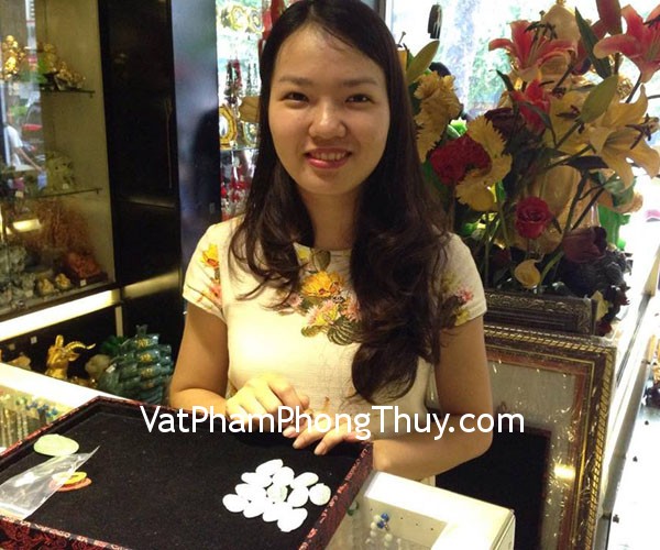 Chị Phương- Khách hàng mua tiền ngọc bội cách điệu S058 và tiền ngọc bội Phỉ Thúy S785