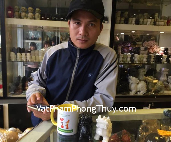 Anh Cường - khách hàng mua tỳ hưu Bắc Kinh đen chuẩn và tỳ hưu Bắc kinh trắng chuẩn