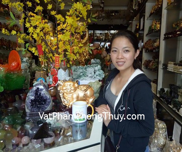 Chị Trà My - khách hàng mua bông thạch anh tím H089-13400, ngọc bội tỳ hưu phỉ thúy S6288 và tỳ hưu ngọc đông linh S932
