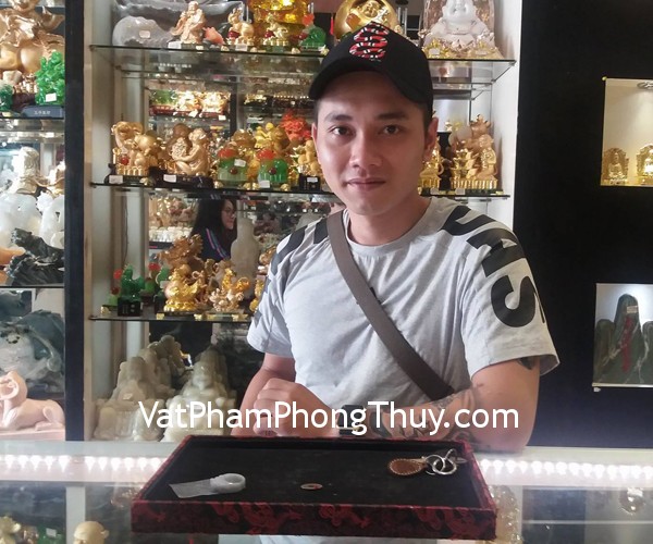 Anh Nhân- khách hàng mua nhẫn Tỳ hưu Phỉ Thúy S2030
