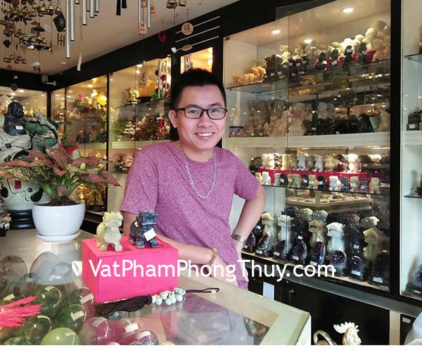 Anh Hiệp - khách hàng mua Tỳ Hưu Bắc Kinh đen, xanh chuẩn và ngọc bội hồ lô phỉ thúy.